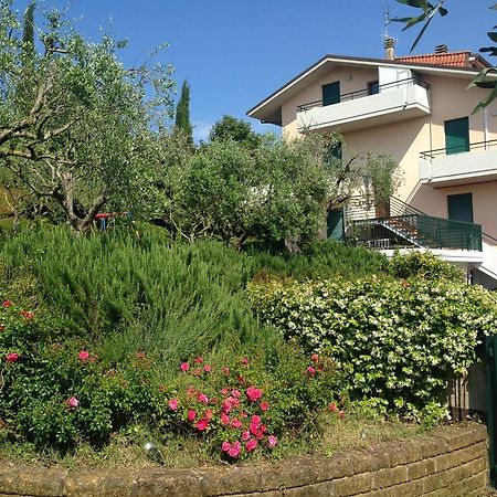 B&B San Bartolo Pesaro Luaran gambar